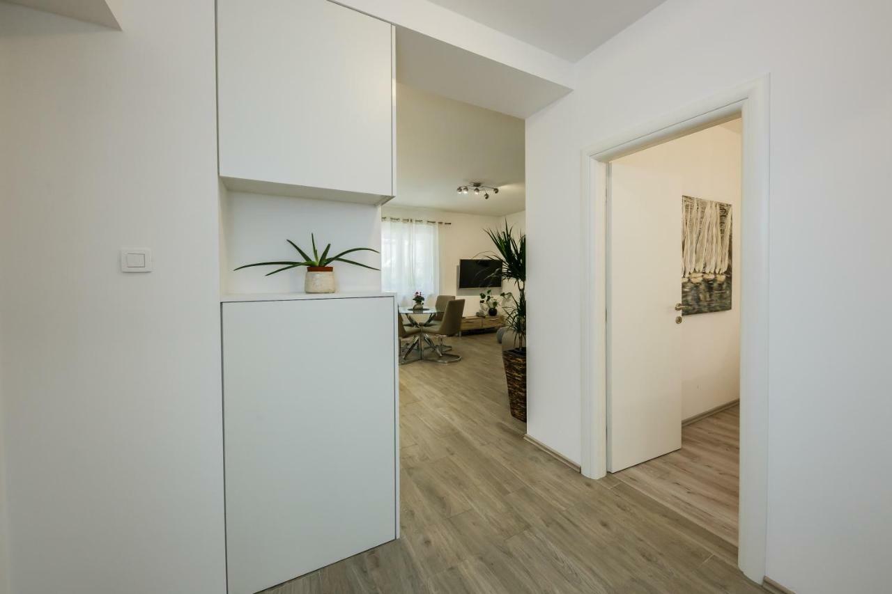 Olive Tree Apartamento Split Exterior foto